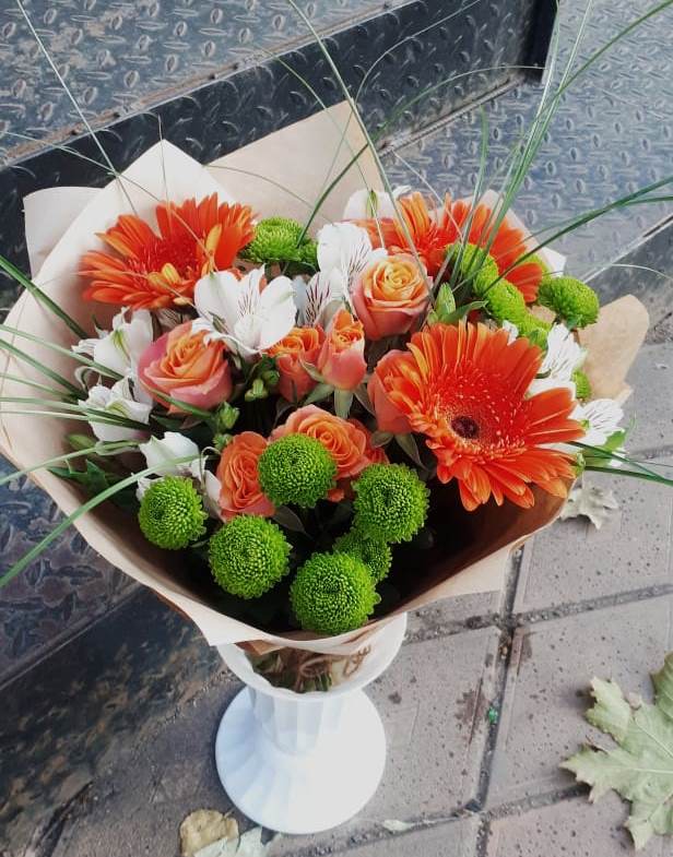 Букет цветов из: Герберы, Хризантемы, Альстромерии и Розы в Рассказово