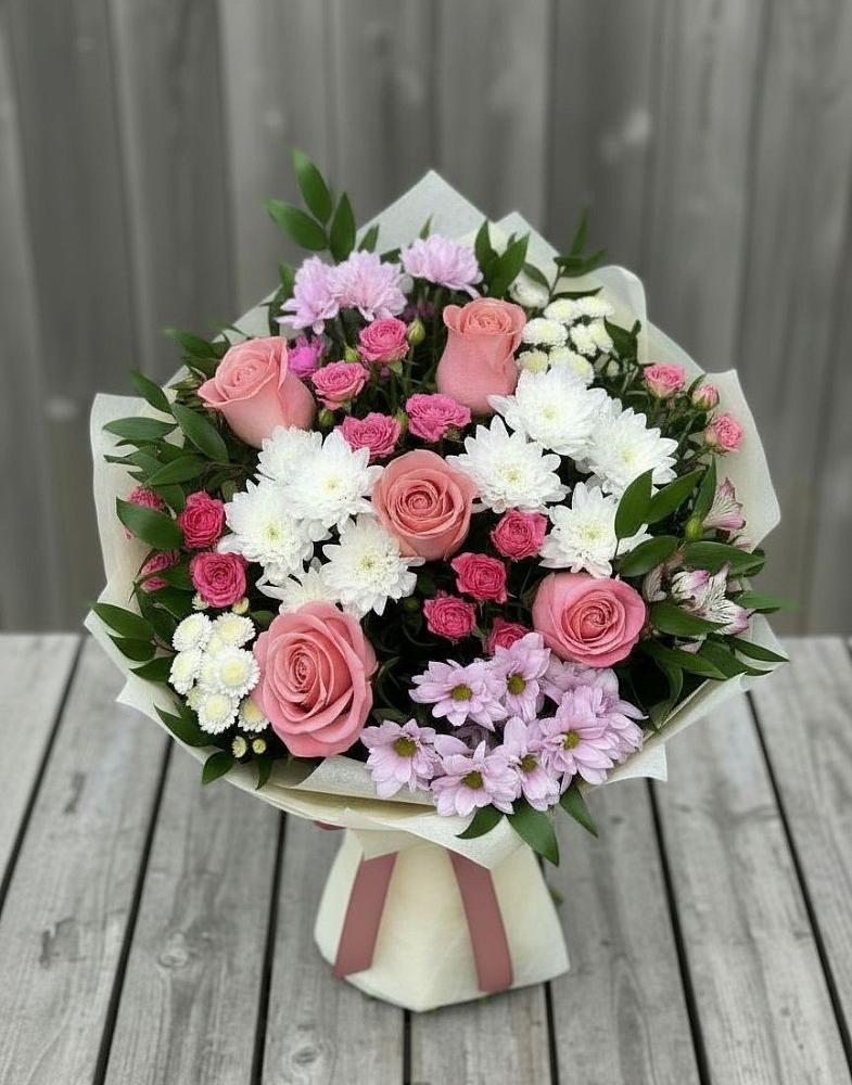 Букет цветов из: Альстромерии, Гвоздики, Розы и Хризантемы в Рассказово
