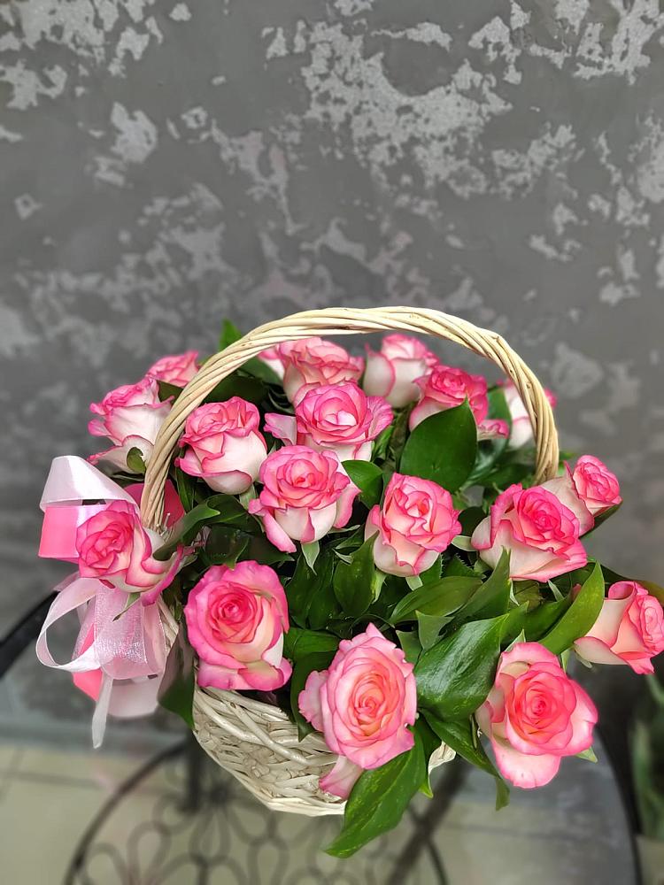 Цветочная композиция из Розы в корзине в Рассказово