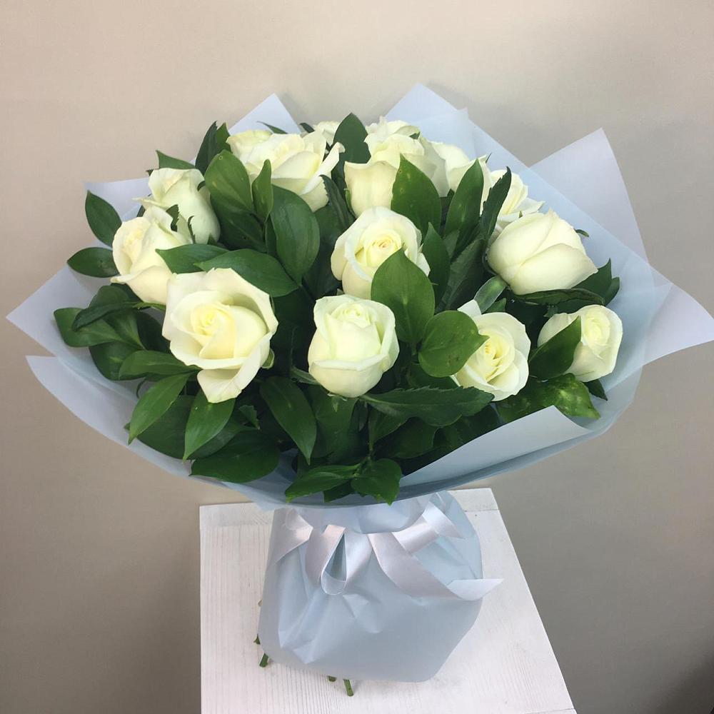 Букет 15 Белых роз Проуд в Рассказово