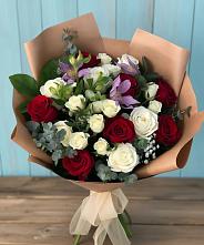 Букет цветов из:  Розы и Альстромерии в Рассказово