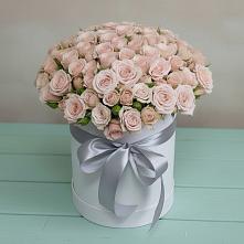 Цветочная композиция из Розы в шляпной коробке в Рассказово