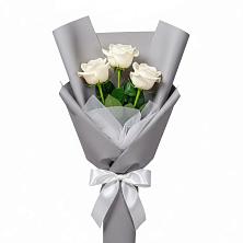 Букет 3 белые розы в Рассказово
