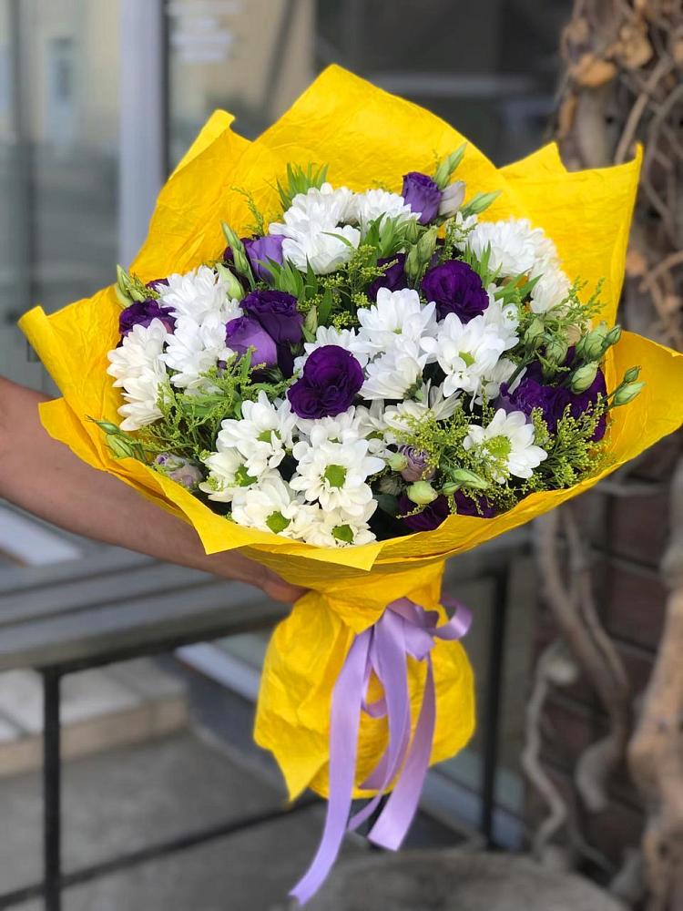 Букет цветов из: Ирисы, Хризантемы и Ромашки в Рассказово