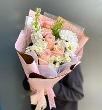 Букет цветов из:  Хризантемы и Розы в Рассказово