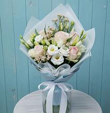 Букет цветов из:  Розы и Лизиантусы в Рассказово