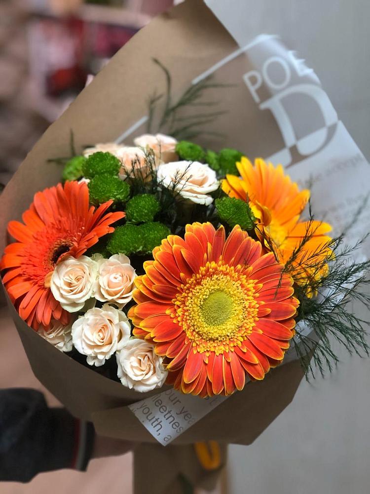 Букет цветов из: Герберы, Хризантемы и Розы в Рассказово
