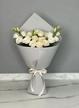 Букет цветов из:  Розы и Лизиантусы #REPLACE_PRED# Рассказово